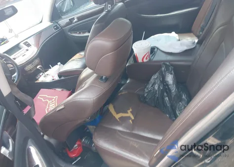 2013 Hyundai Genesis 3.8 z USA, uszkodzony, nr VIN KMHGC4DD5DU214566